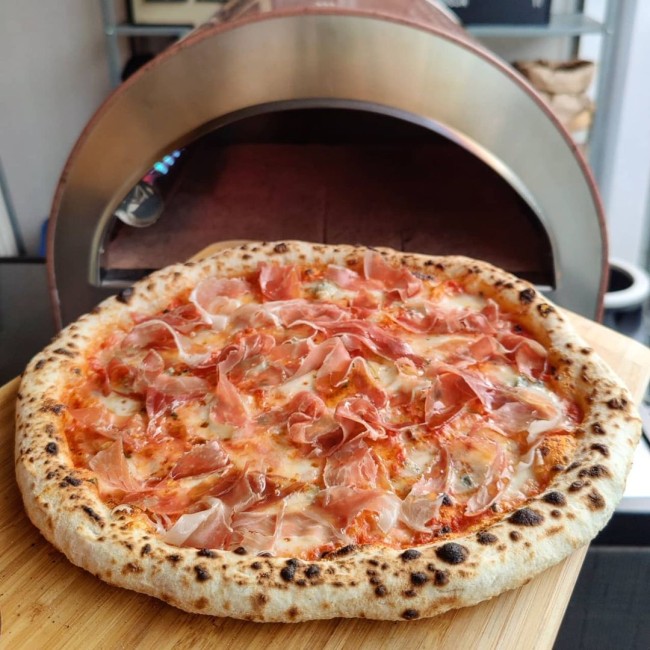 Pizza Party Ardore Outdoor Gas Pizza Oven (Antique Copper)