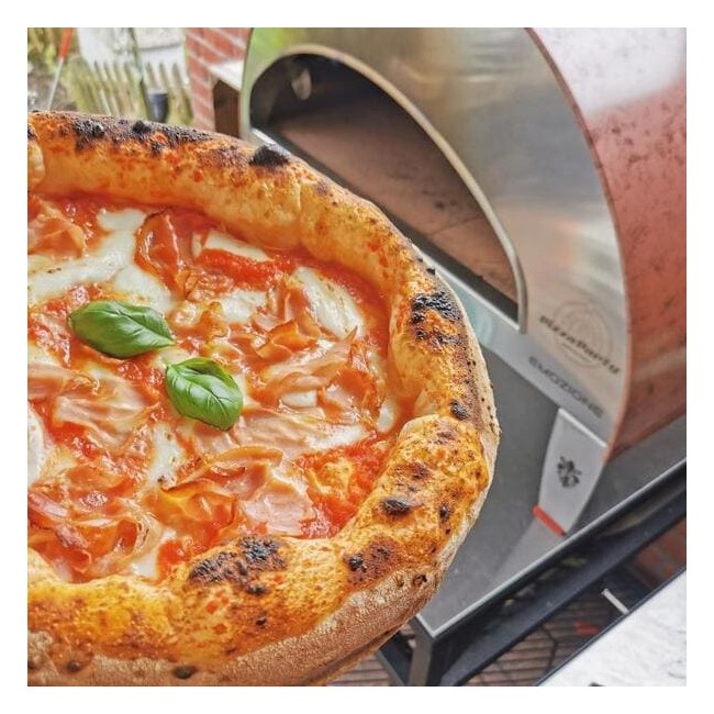Pizza Party Emozione Outdoor Gas Pizza Oven (Antique Copper)