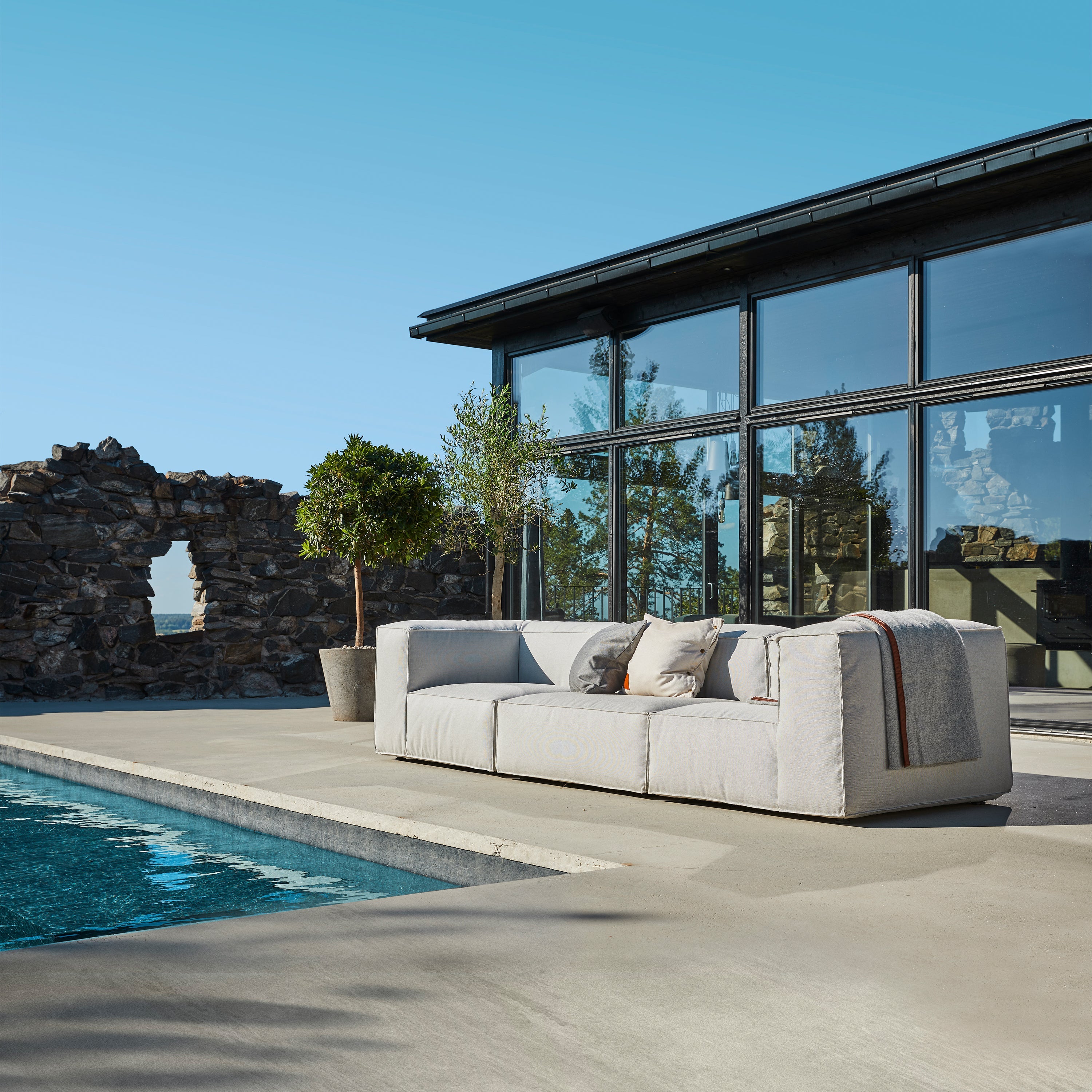 Skargaarden Asker 3-Seater Outdoor Sofa