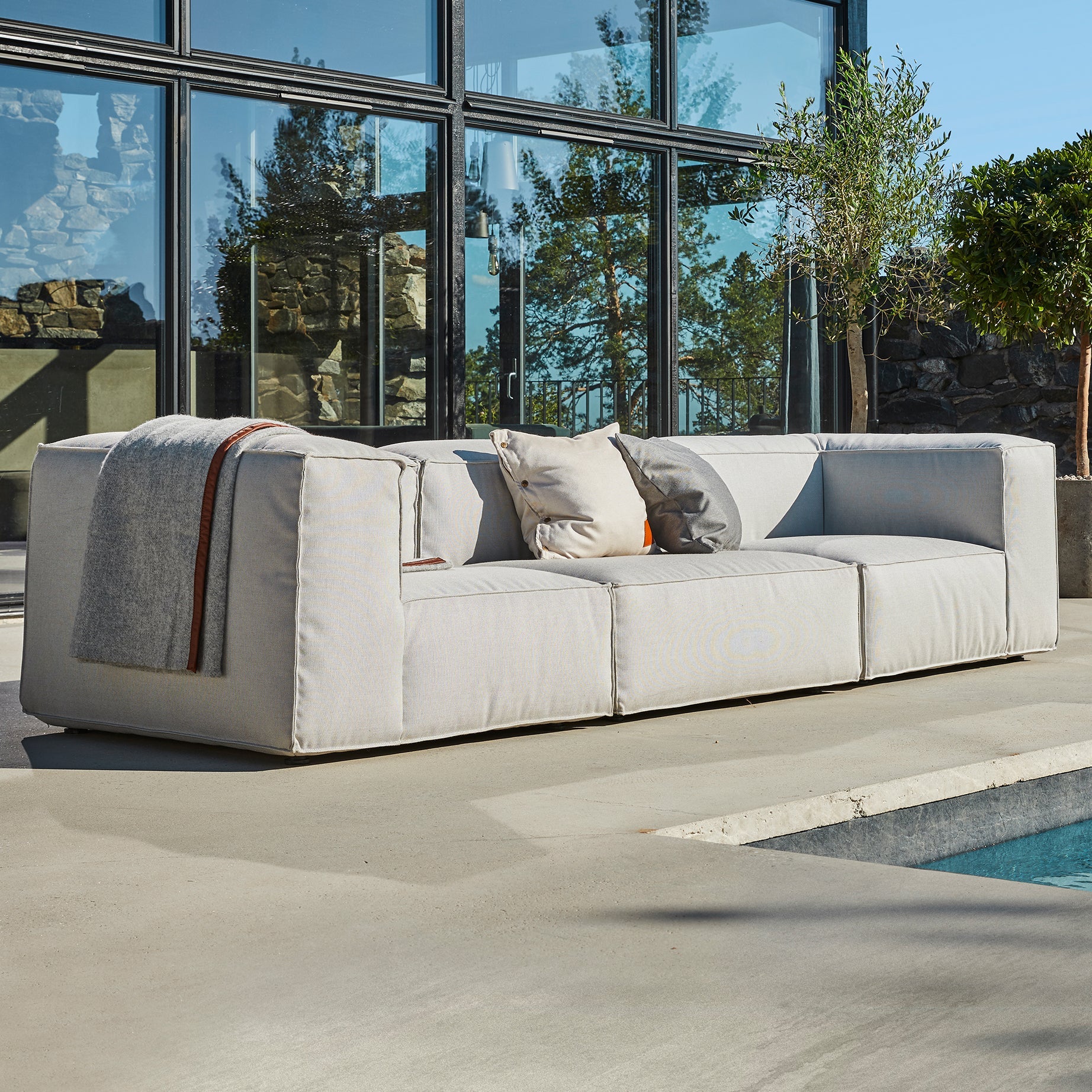 Skargaarden Asker 3-Seater Outdoor Sofa
